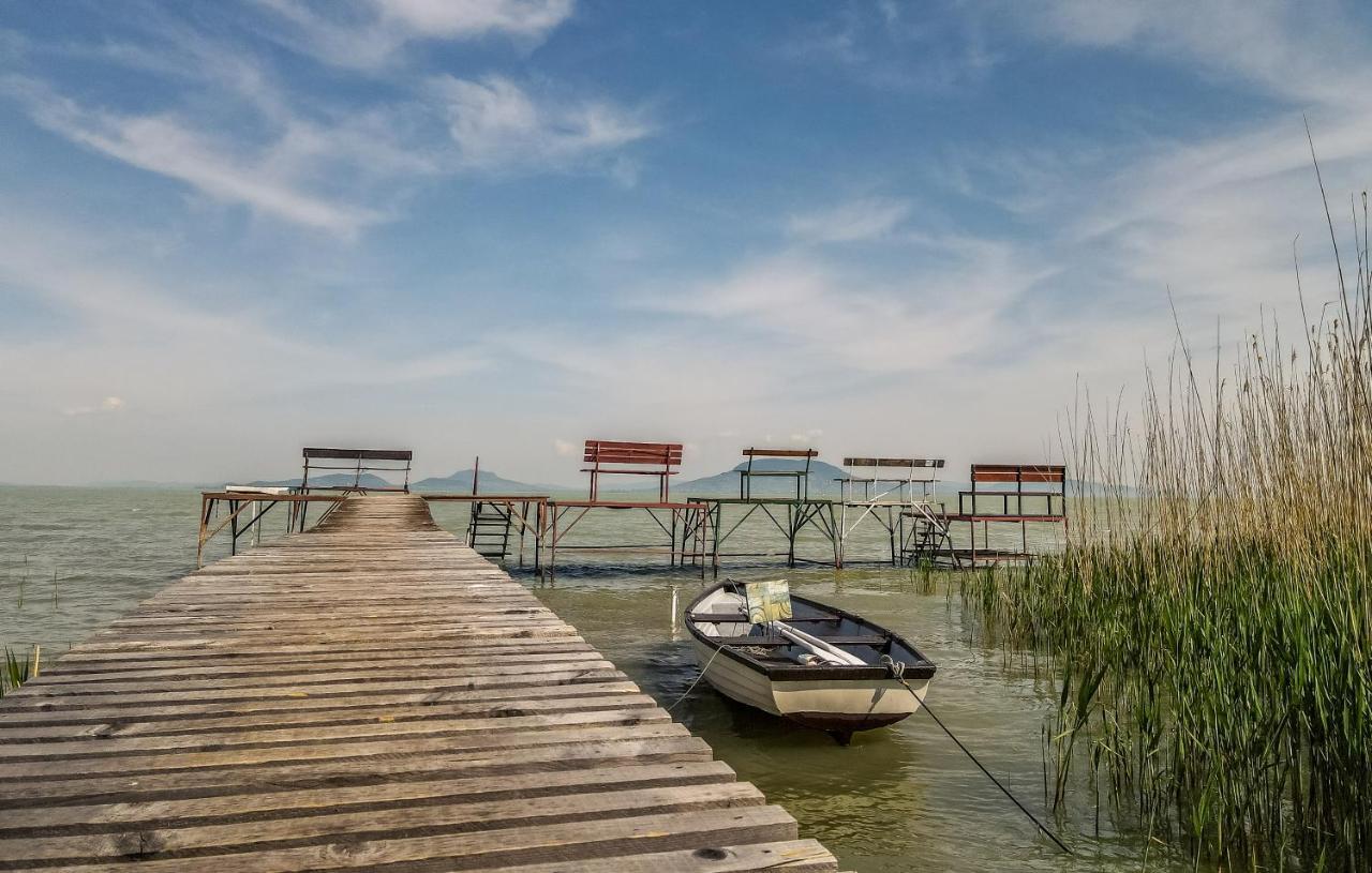 Komfort Home Bursport Bt. Haz Balatonfenyves Luaran gambar